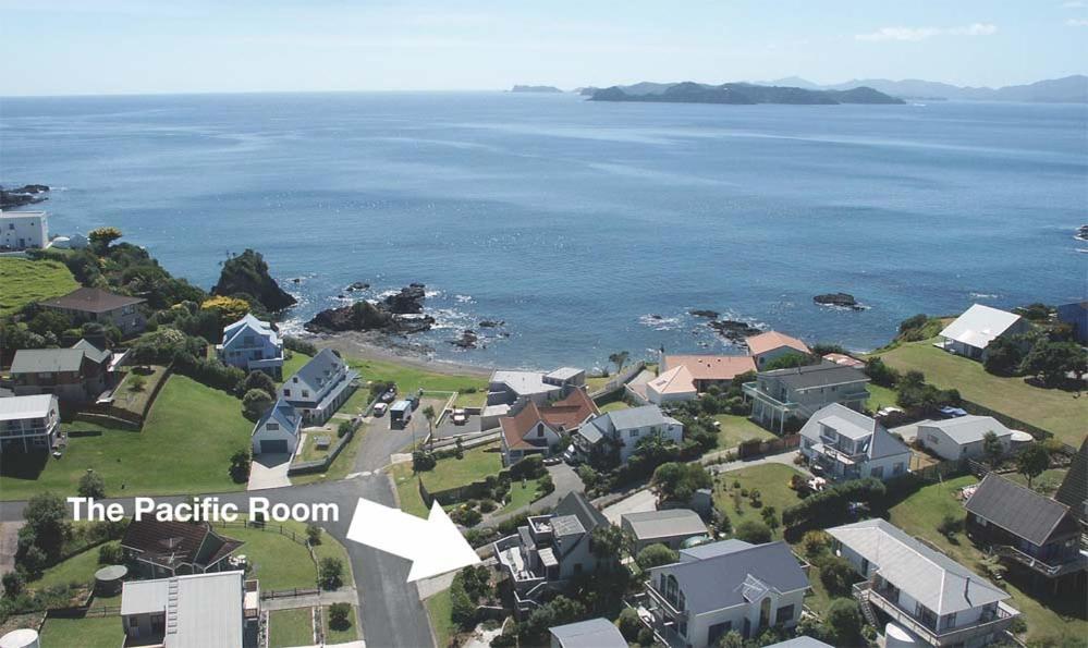 The Pacific Room, Tapeka Point Russell Exterior foto